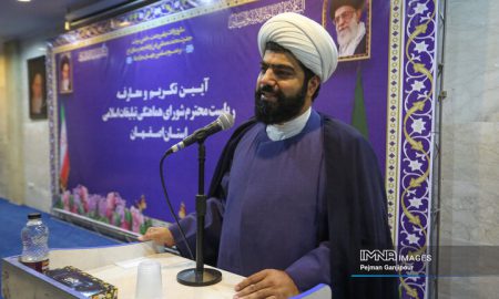 لزوم مردمی‌سازی و نشاط‌بخشی مراسم‌های ملی و مذهبی