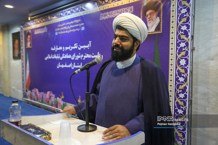 لزوم مردمی‌سازی و نشاط‌بخشی مراسم‌های ملی و مذهبی