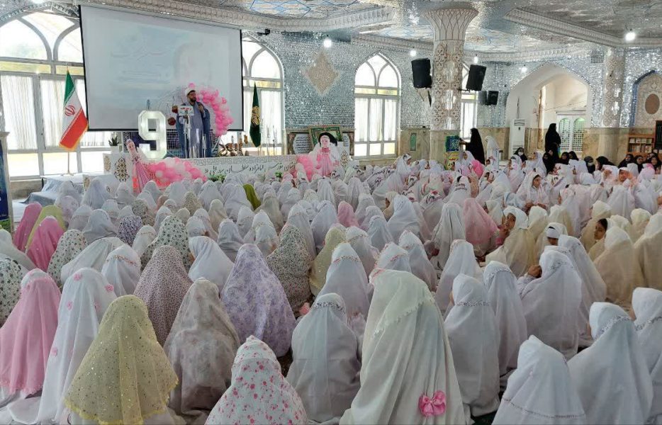 جشن فرشته‌ها در نایین برگزار شد