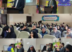 تقدیر از مراقبین سلامت و بهورزان موفق در مشاوره ی فرزند آوری