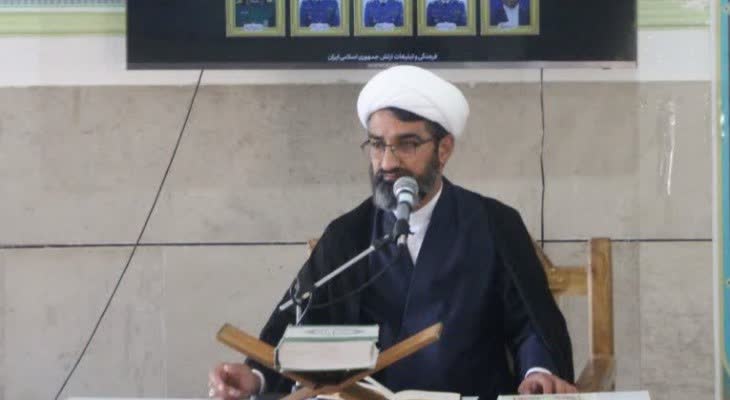 مقابله تمام‌عیار با دشمن در صورت تعرض به رهبر انقلاب