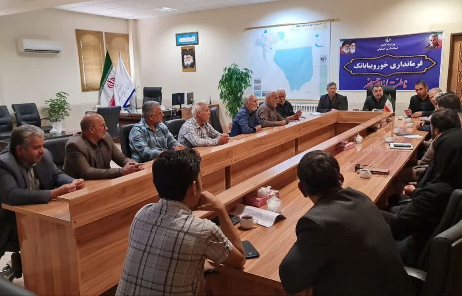 تاکید فرماندار خوربیابانک بر ایمنی و استاندارد سازی مدارس تا پیش از آغاز سال تحصیلی