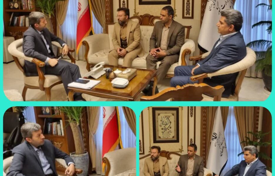 دیدار مسئولین شهرستان خوروبیابانک با استاندار اصفهان