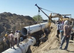 پیشرفت ۷۵ درصدی آبرسانی به روستای کوهستان – بهارستان در نایین