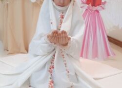 به همت خادمیاران رضوی نایین طرح دختر ماه برای دومین سال  برگزار شد.