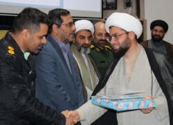برگزاری همایش تکریم نماز نیروهای مسلّح شهرستان نائین