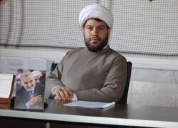حاج قاسم مدرس مکتب عشق و ایثار بود