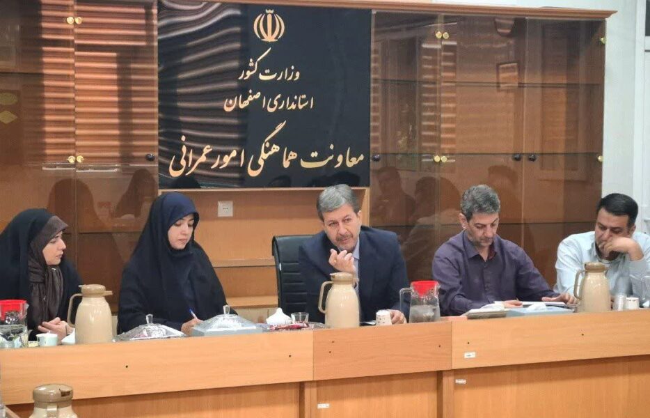 معادن استان مکلف به پرداخت حقوق عامه و جبران خسارات زیست‌محیطی هستند/ورود دادستانی و مدعی‌العموم به پرونده معادن مستنکف