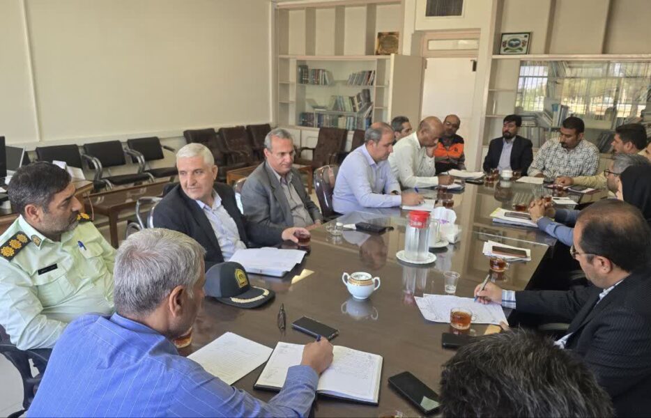 بررسی مسائل مدیریت پسماند شهرستان نایین در نشست کمیته مدیریت پسماند