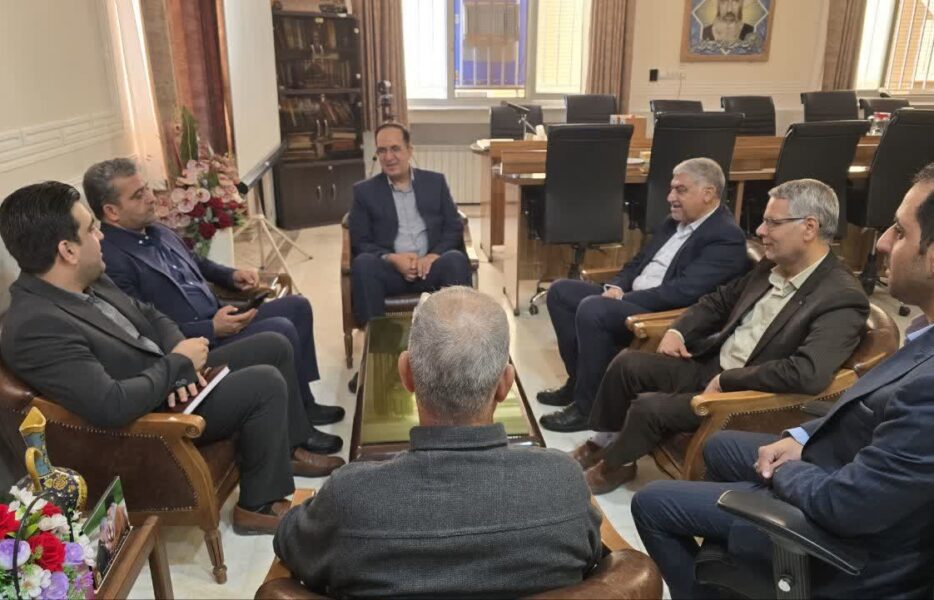 دیدار مدیرکل پزشکی قانونی استان اصفهان با سرپرست فرمانداری ویژه نایین
